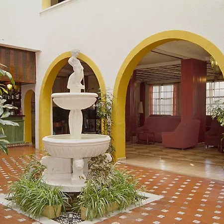 Hotel Kross Goya 3*