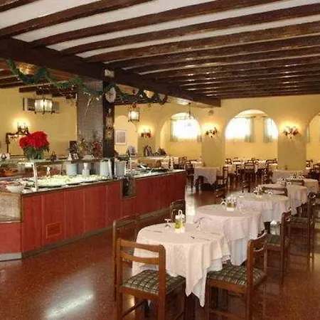 Kross Goya 3* Benalmadena